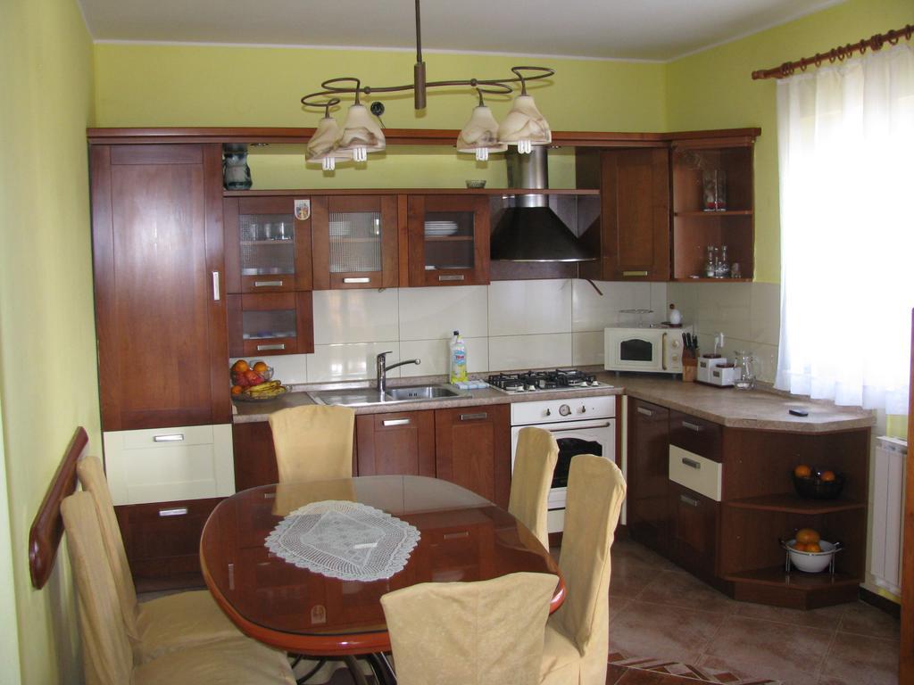 Apartment Megi Tribalj Exterior foto
