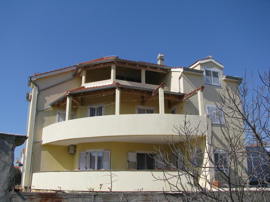 Apartment Megi Tribalj Exterior foto